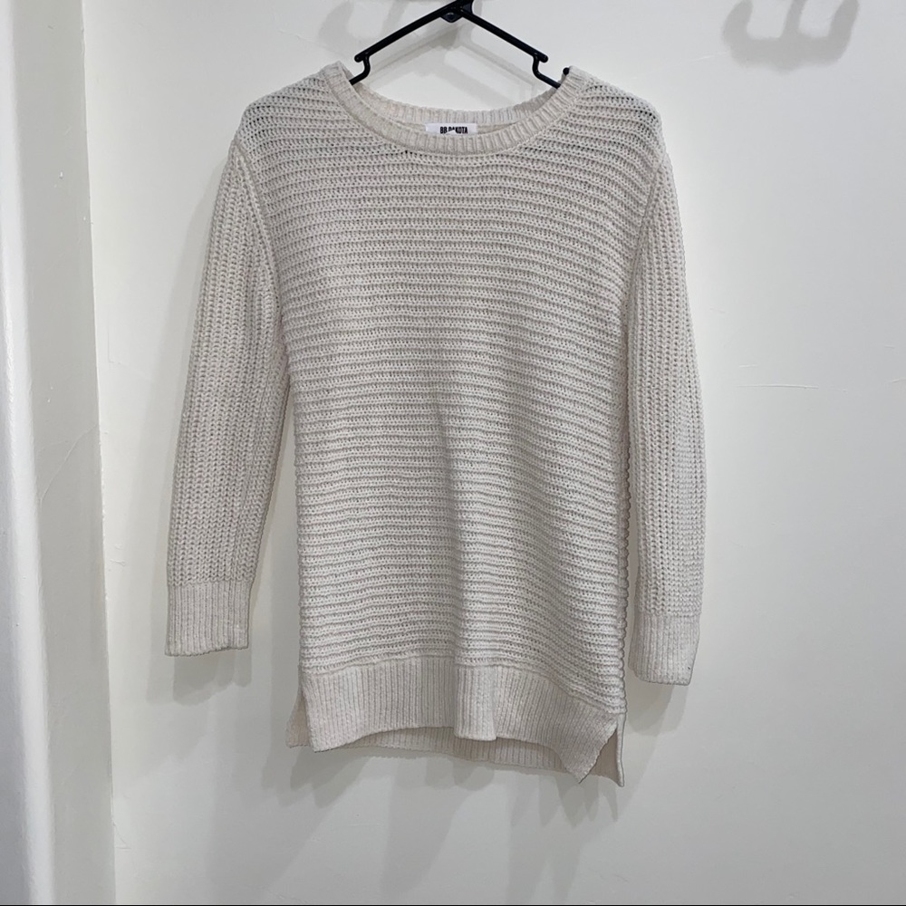 BB DAKOTA white/cream soft plush sweater - XS